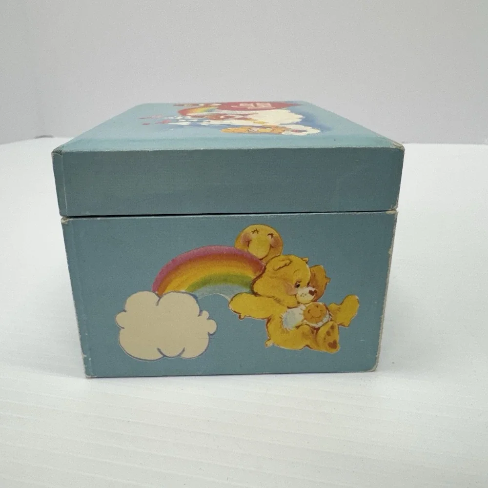 Vintage 1980s Care Bears Musical Jewelry Box Rainbow Heart Mirror RARE HTF WORKS